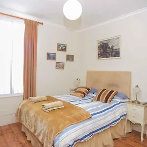 Homestay Pedro Host Family, London