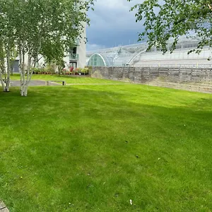 Modern Centre - Prime Location , Cardiff United Kingdom